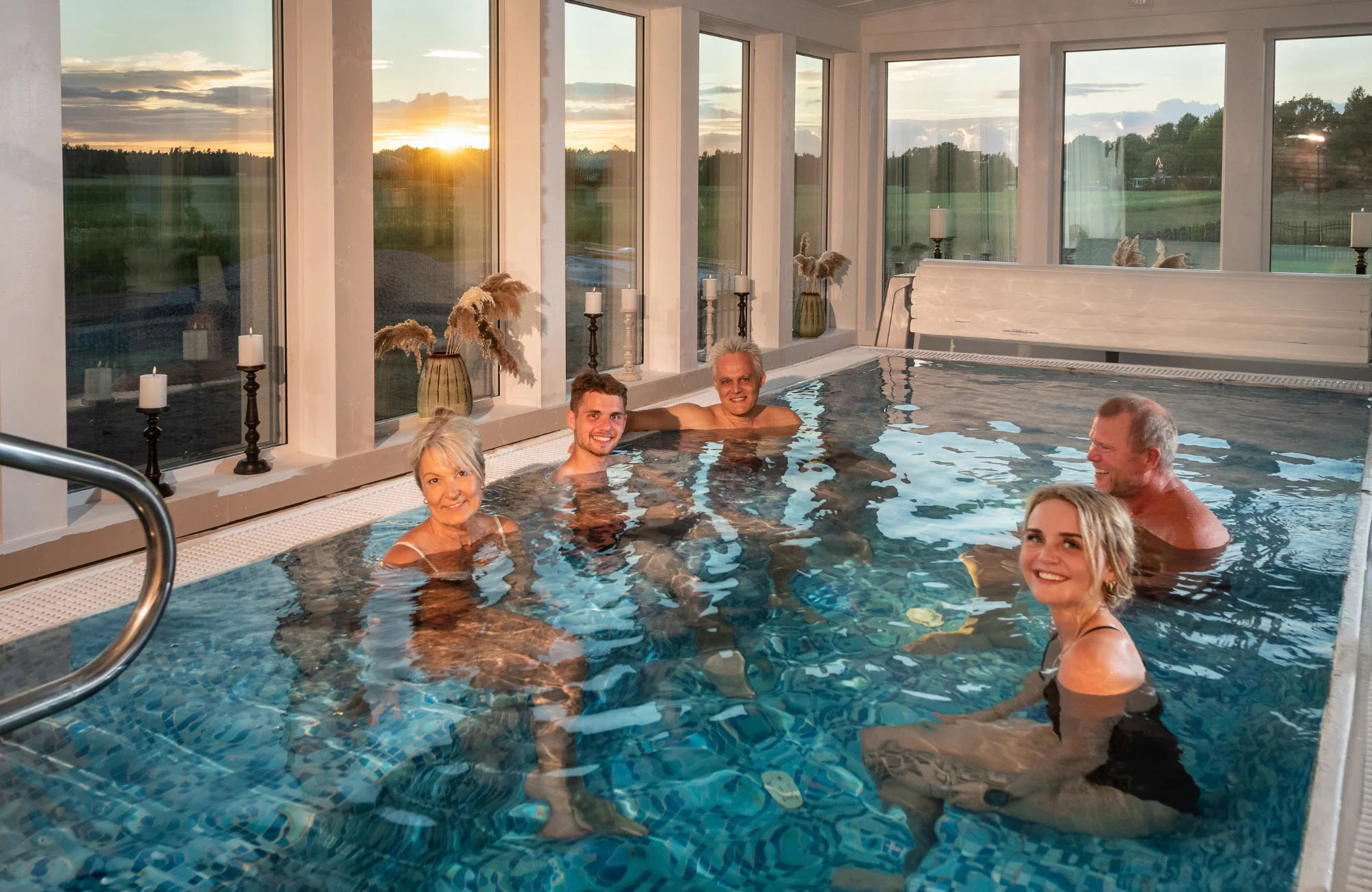 Varm källa Avkoppling i en av de varma källorna på Himmelsby SPA